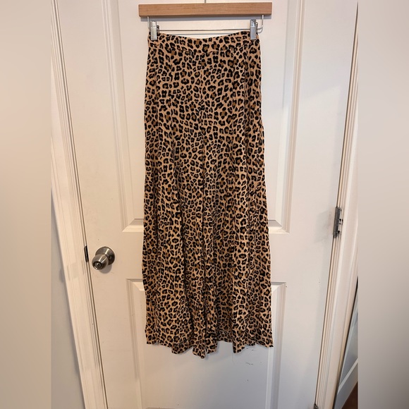 Leopard animal print wide-leg pant - Picture 2 of 8
